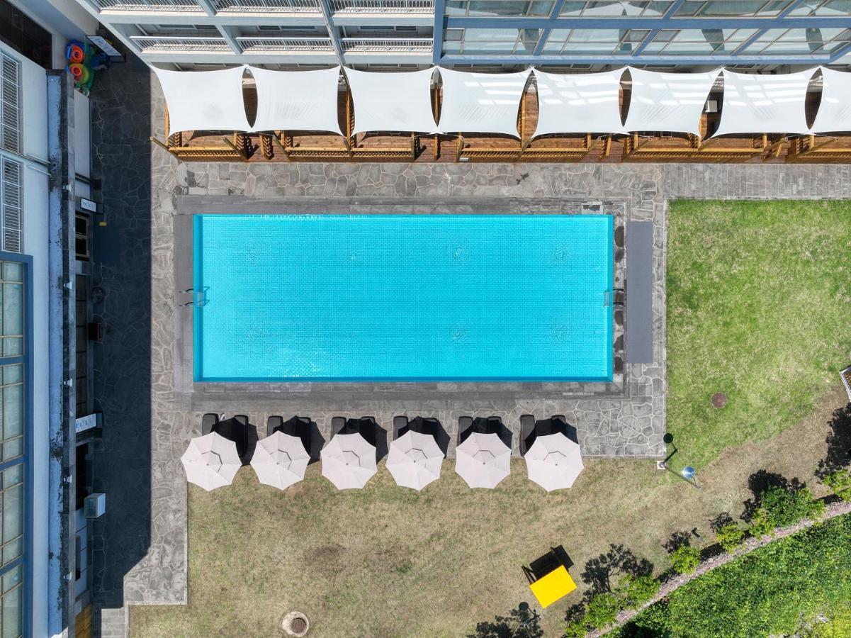 Shin Shin Hotel Jeju City Exteriör bild