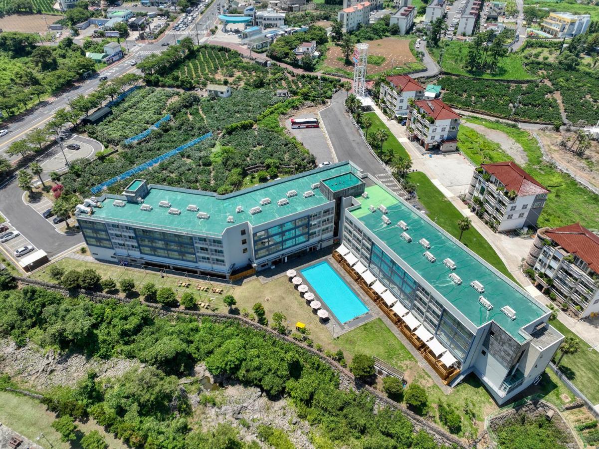Shin Shin Hotel Jeju City Exteriör bild