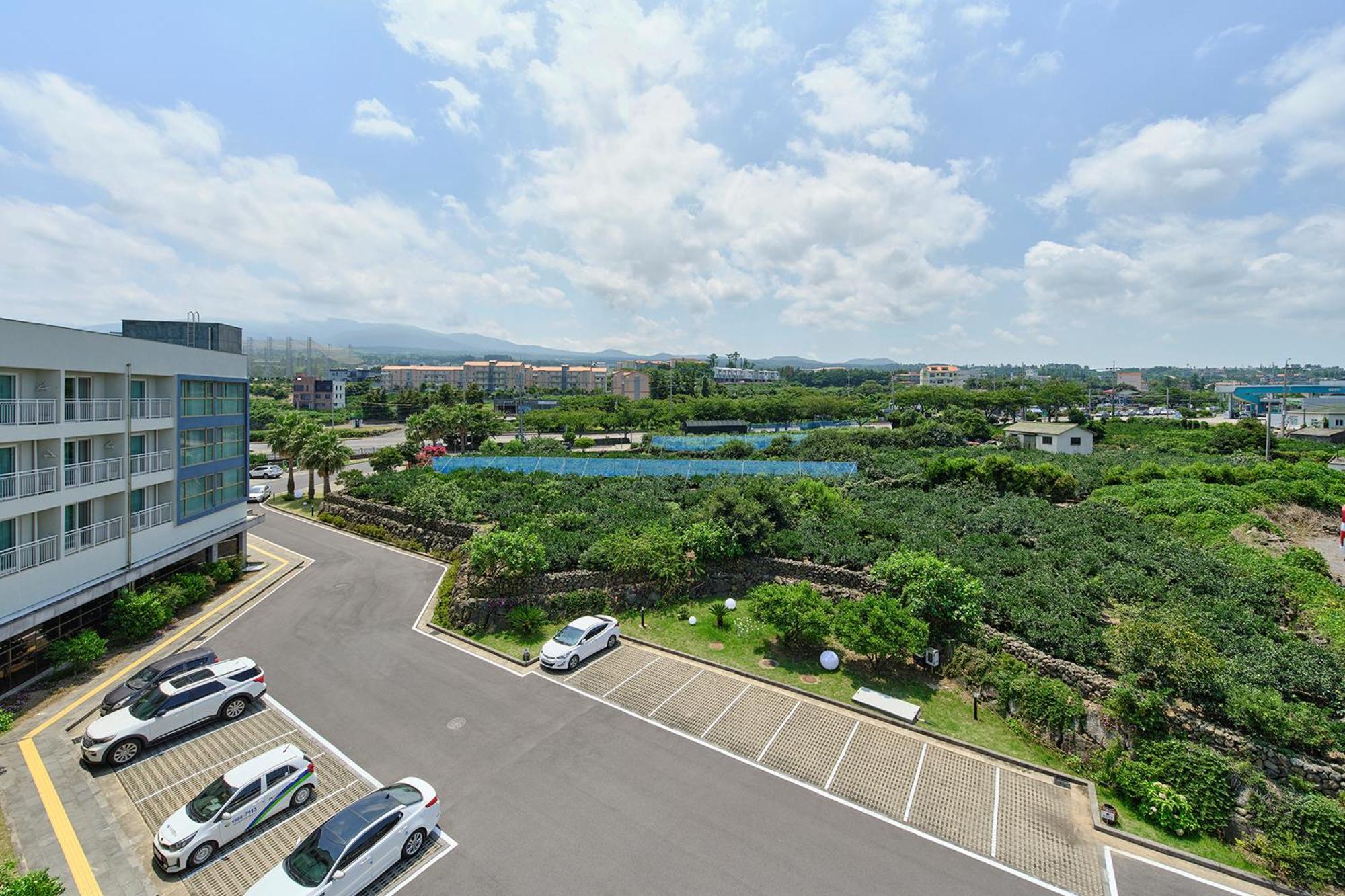 Shin Shin Hotel Jeju City Exteriör bild