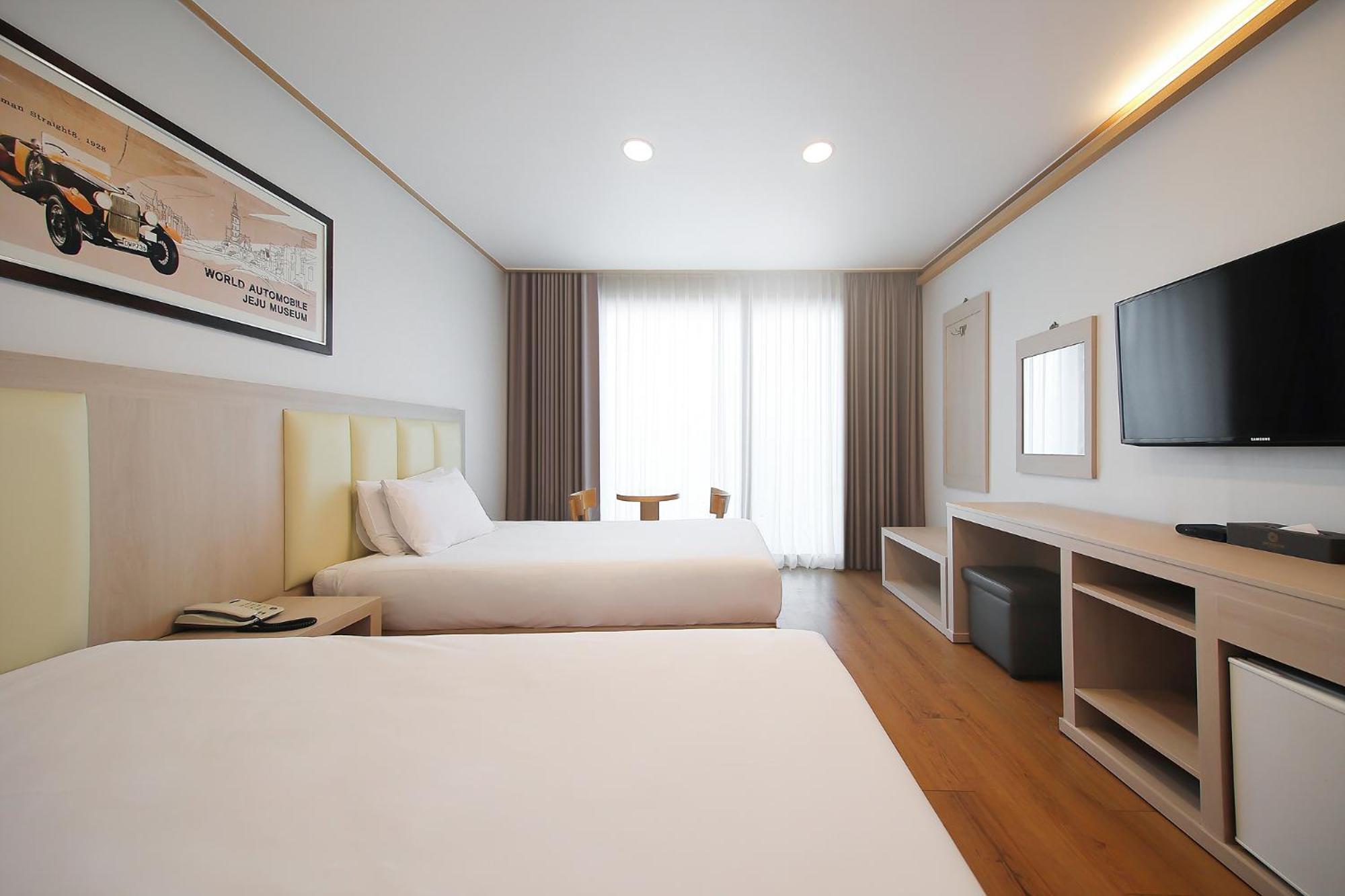 Shin Shin Hotel Jeju City Exteriör bild